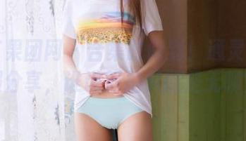 GIRLT果团网 – 合集时间到！通灵儿的校服分享，谁说抓拍只能是无聊？