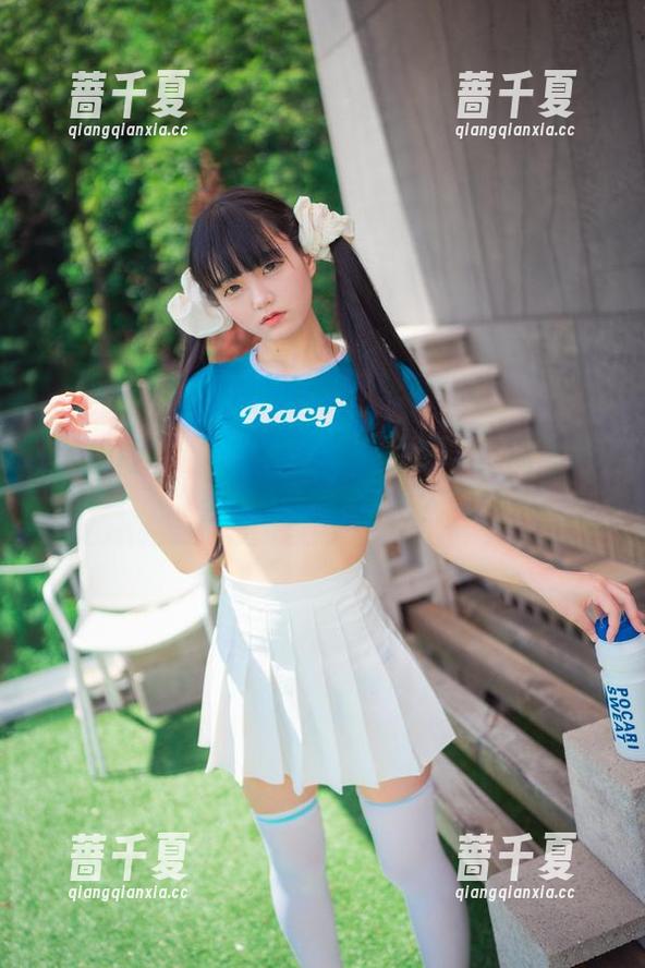 Jenny(정제니)的白色松紧挑战：原图能否承受如此压力？