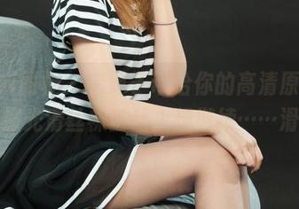 Ligui丽柜 – 奈沐子带给你的高清原图：这层光滑丝袜茧让人想继续……滑动
