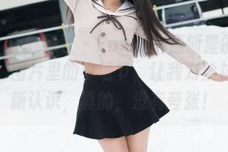 MiStar魅妍社 – FoxYini孟狐狸的私拍丝袜，图片里的小细节，让我对丝袜有了新认识，真的，没有夸张！