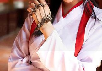 MiiTao蜜桃社 – 看咕噜Sweet怎么玩转泳衣合集：一仰头就让你乐开花！