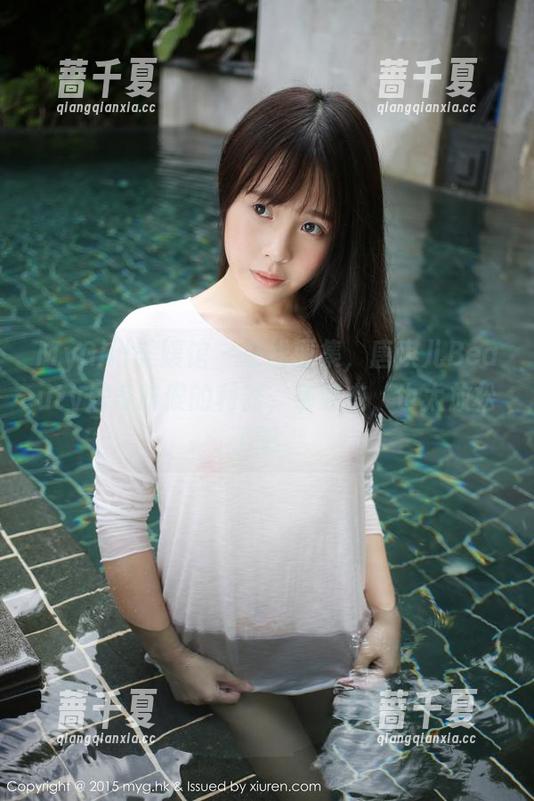 MyGirl美媛馆 - 在线图集，唐琪儿Beauty居家时候的利器，那姿态，也太放松了吧。