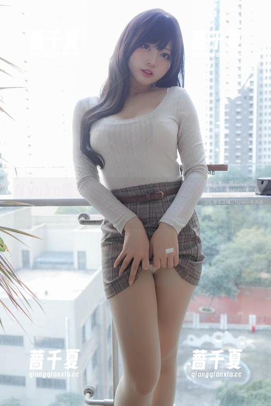 Nyako喵子的万圣节写真，高清到爆，每一张都想下载当壁纸！