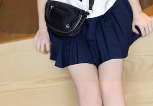 XIAOYU语画界 – 突然就想看看小海臀Rena的全套修女图片，奇怪的吸引力。