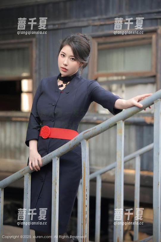 Xiuren秀人网 - 发生了什么？乔伊joyJK私拍，居然让我……还想再看！