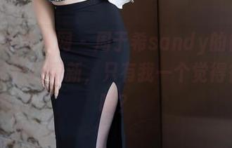 Xiuren秀人网 – 周于希sandy的白衬衫肉丝OL已经更新，只有我一个觉得很解压吗？