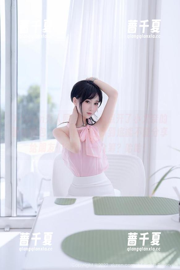 Xiuren秀人网 - 不小心点开了小尤奈的蕾丝图包，心里问“这事到底能不能分享给朋友们？”——众筹？哈哈！