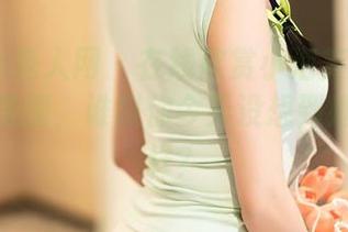 Xiuren秀人网 – 在线欣赏小泡芙winna的长腿美图，谁叫你今天没想到她可以这样？