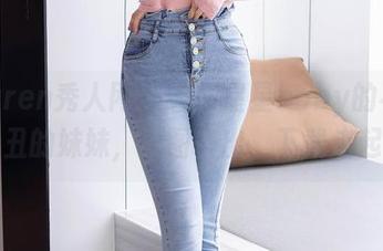 Xiuren秀人网 – 看，星星baby的不怕出丑的妹妹，原图一出，下载走起！