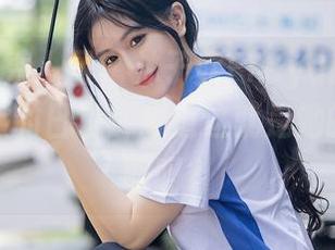 Xiuren秀人网 – 林子欣Freya的写真图册，女孩的日常：难道这就是她的穿衣攻略吗？