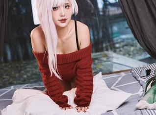 puypuy免费合集：穿NeroFormalDress不如穿着汉堡走秀，这才是真‶正式‶的风格！