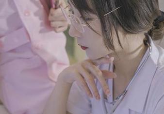 值得一看，云溪溪的夏天写真合集，可能会让你的空调也嫉妒！