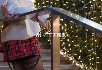 精选制服写真，五更百鬼就是那种画风突出的存在，看了总有点小害羞。