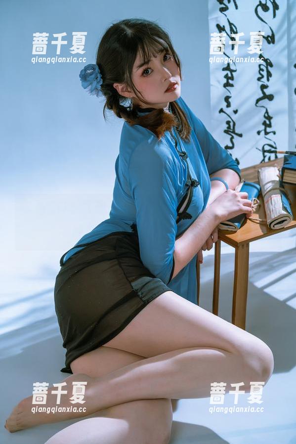 熊猫COS再现：你夏夏变身熊猫女仆，照片像极了动画片里的角色