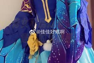 佳佳酱ovo修女私房打卡，原图传递出无意间的俏皮感