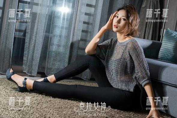 克拉女神 - 僮僮的私房睡衣，这种风格真让人想多看几眼啊，似乎有什么在悄悄吸引着我。
