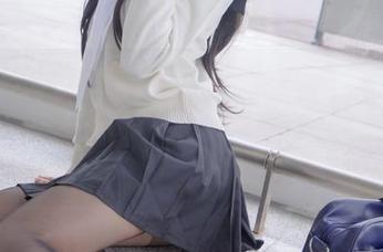 这个兔玩映画的玉藻前旗袍图包，我是不是应该拿去煲汤呢？下载的时候千万不要忘了多备份！