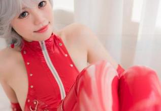 看千反田鹿子JK全套写真，真有种想偷走她书包的冲动