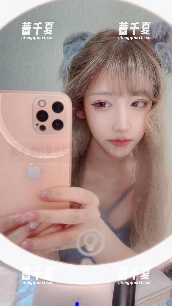 啾小妍的镂空写真，怪不得看得人心痒痒