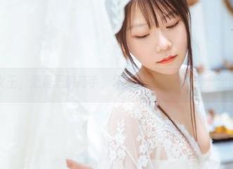 不只是女王，更是恶搞高手，坏露露香宝美图合集全面登场！