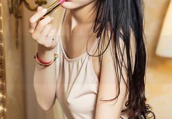 头条女神 – 谁说甜心不可以滑稽？小晴子的私拍图包来趣味发威！