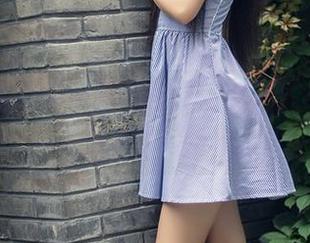 头条女神 – 看琳琳的作品，我突然觉得自己也想试试御姐风。