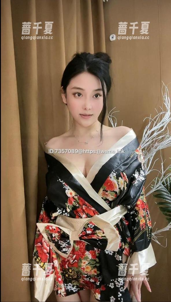 微密圈 - 奶雯的定制作品：修女装也能撩到小火苗！