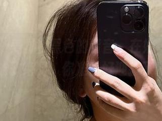 微密圈 – 美图和黑色的谐音，在奶雯的图包里成了绝配，你准备好迎接了吗？