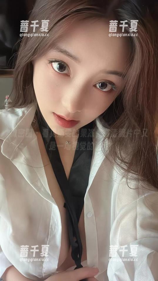 微密圈 - 看见奶雯的果冻，高清照片中又是一场视觉的游戏