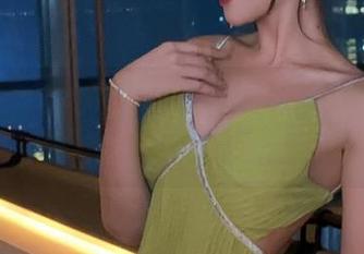 微密圈 – 巧妙的线条，美图似乎在跟我低语——徐莉芝Booty的“玲珑身姿”