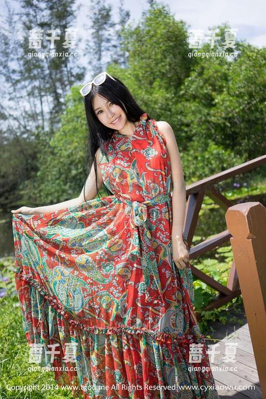 推女神 - 满载欧尼anne风格的连衣裙照片，高清不是梦