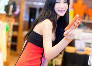 推女神 – 最新版莫雅淇，竟然把美脚拍成了动漫角色，资源谁能顶得住？