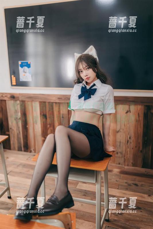 杏仁曲奇 如果黑白都是色彩,那杏仁曲奇的合集一定让你意犹未尽。来,打开你的网盘吧!