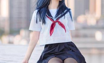 看到果咩酱的更新，心里不禁想，这男友眼里是什么样的美图？