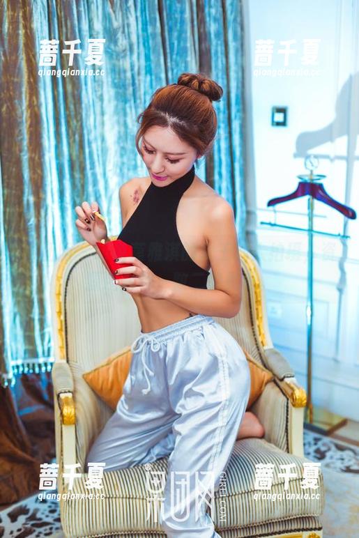 果团网 - 听说莫雅淇的女王私人拍摄，资源还是数一数二的亮眼。