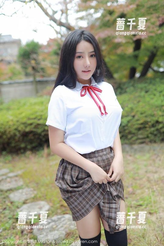 模范学院 - 短裙反转了夏笑笑Summer！私拍及图包带来的欢乐麻烦。