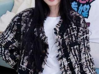 物恋传媒 – 整理完岚岚的女神全套图集，我能不能顺便写个小论文啊，太好看了！