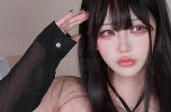 银狐被困的日子：美图图集中，狐洛洛子给你的小惊喜销售。