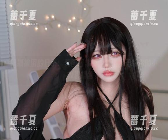 狐洛洛子 银狐被困的日子:美图图集中,狐洛洛子给你的小惊喜销售。