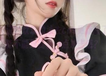 真不知道狐玖玖的泳衣cos更新除了美，能不能对我多一点冲击感？