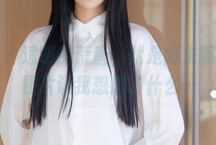 秀人网 – 透明的荒唐，就是阿朱啊的免费照片让我想起了什么…