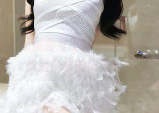 秀人网 – 邹晶晶女王的奶牛美图，竟让我想起乡村的田野……