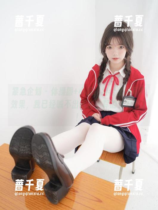 紧急企划-小恩 紧急企划 - 体操服+小恩,组合出的写真效果,我已经喊不出话来,真的太好看了!