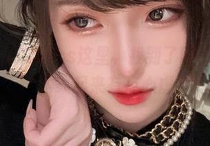 从腐团儿Ikaros这里，找到了网袜图库，下载起来有点心虚