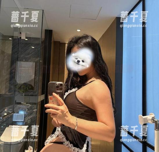 微密圈 - 詹詹的礼服特辑：原图和图册，有点想法！