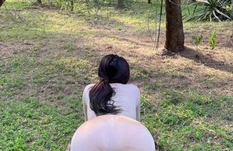 微密圈 – 迷人的五姨太丝袜作品集——挑逗你的信仰，犹如秋水共长天一色