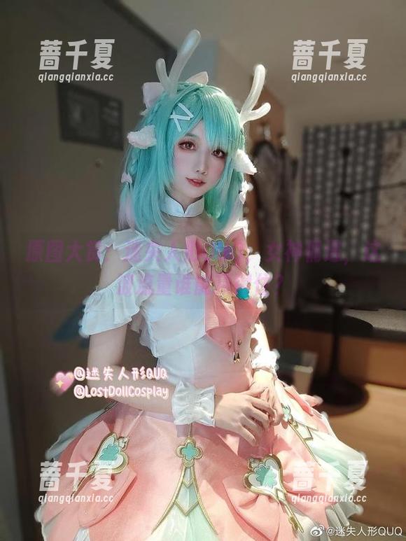 迷失人形QUQ 原图大赏:迷失人形QUQ,女神偶遇,这波流量谁能顶得住?