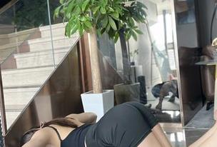 微密圈 – 金希儿写真：从男友的视角看，这张图片有没有那么点小暧昧？