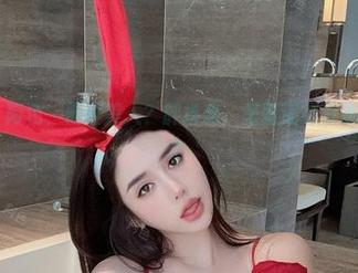 微密圈 – 阿色，蕾丝美人？胖揍我，里面还有没说的暗示吗？