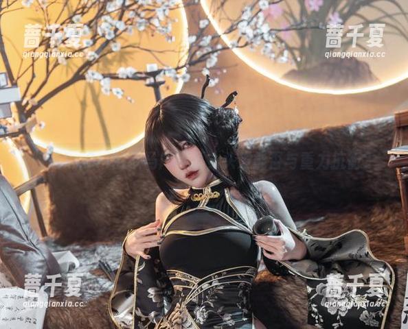 阿薰kaOri的双马尾写真，头发能否与重力抗衡？
